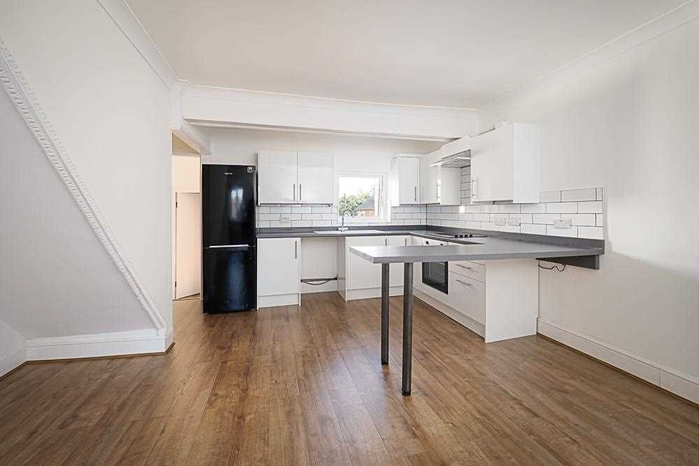 Property photo 1 of 8 Main Picture