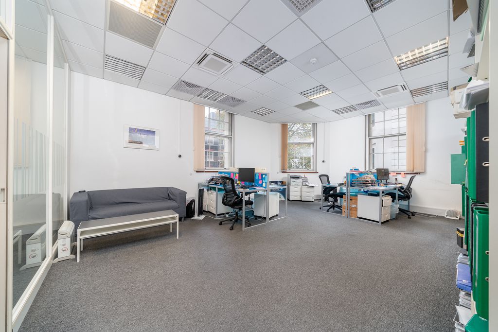 Property photo 3 of 10 Picture 3