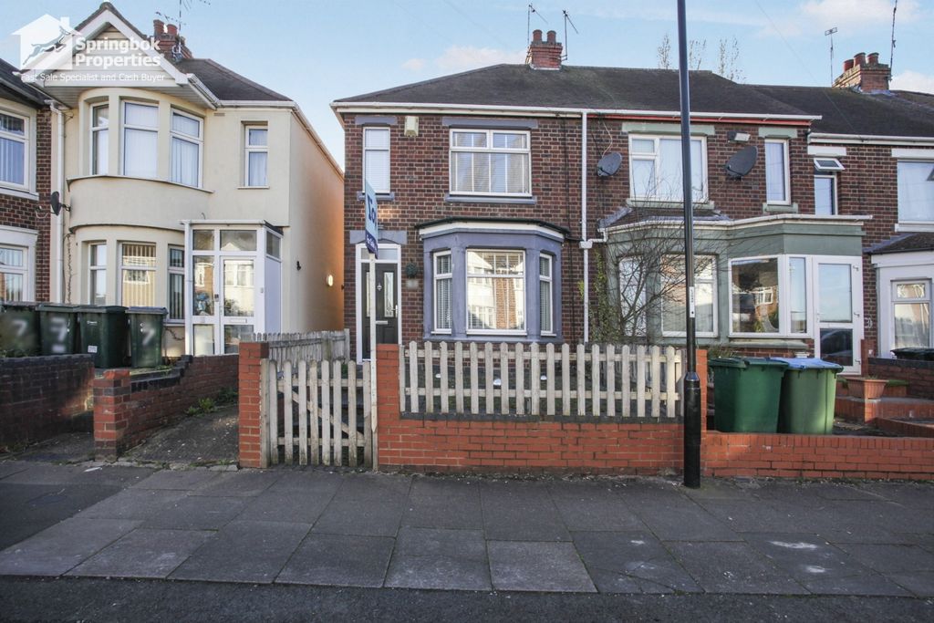 Property photo 1 of 14 Front View