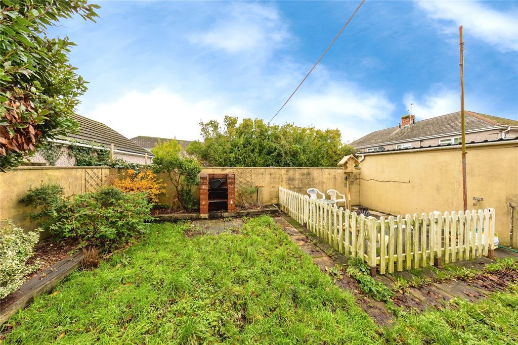 Property photo 3 of 17 Picture No. 41