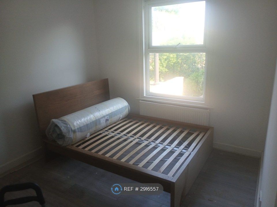 Property photo 3 of 4