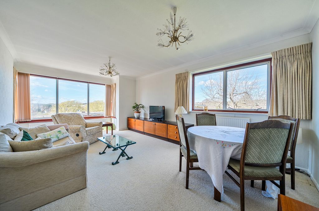 Property photo 2 of 17 1435997-1-69c5433...