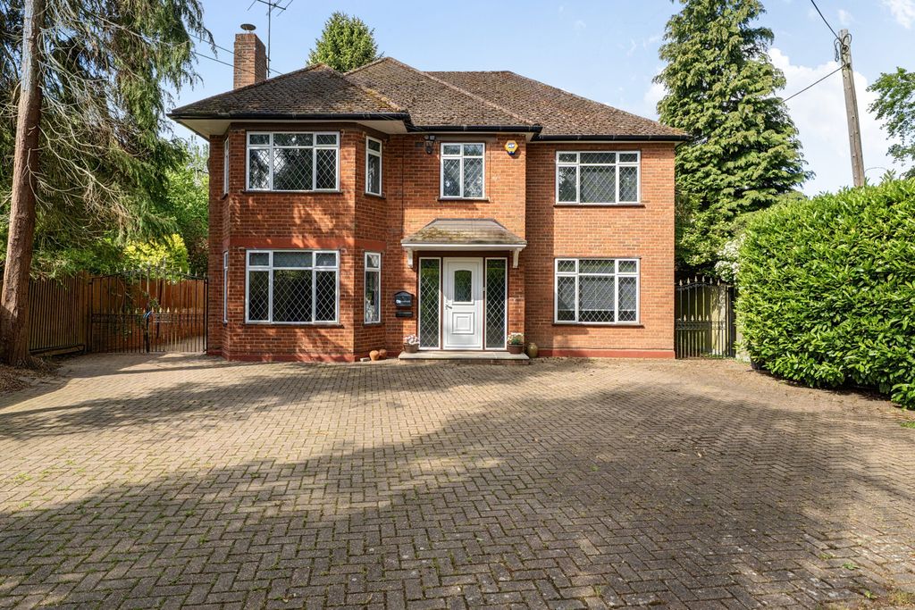 Property photo 1 of 23 1465433-19-6A0Adc...