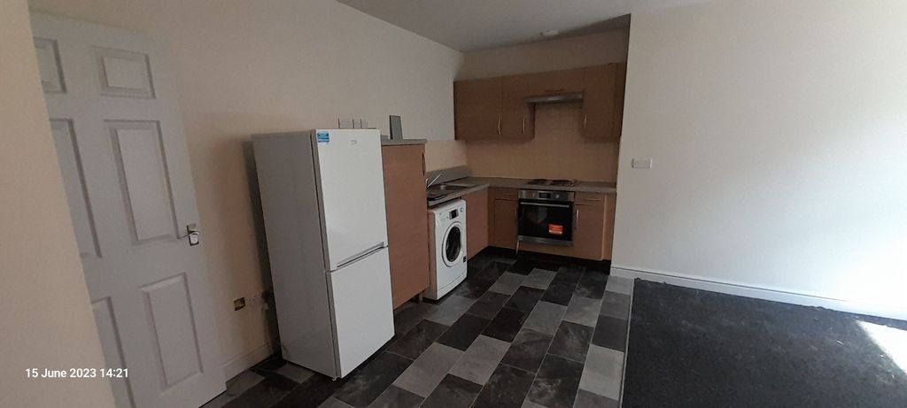 Property photo 3 of 28 Gallery