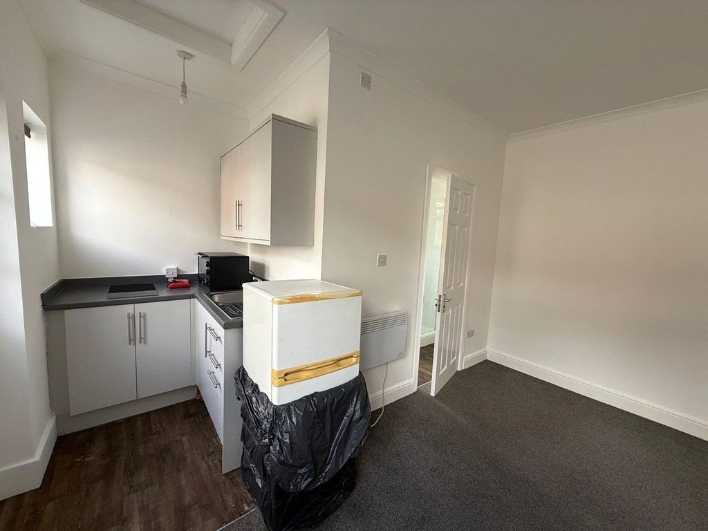 Property photo 2 of 4 Picture No. 03