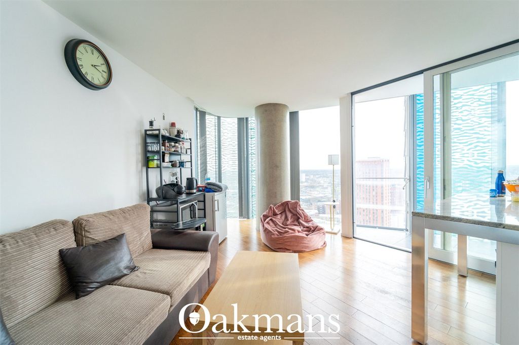 Property photo 2 of 16 Picture No. 09