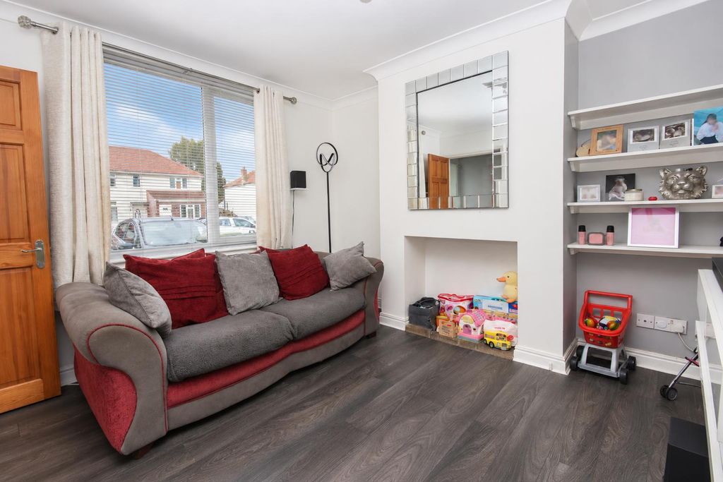 Property photo 2 of 13 66212996-26d1-434c-A0d4-2Ca81Fb9F239.Png