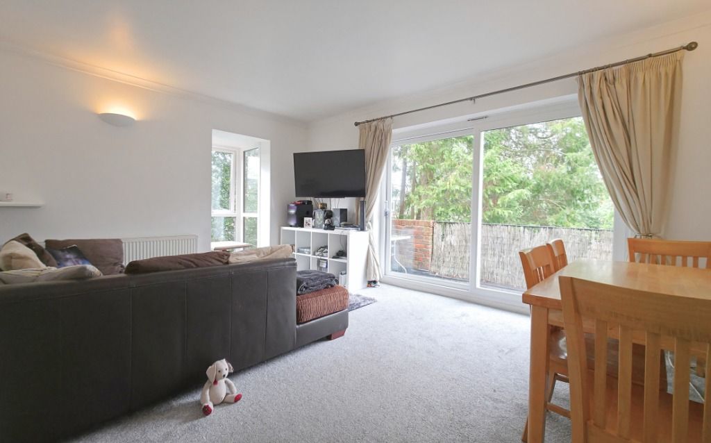 Property photo 3 of 10 4907435