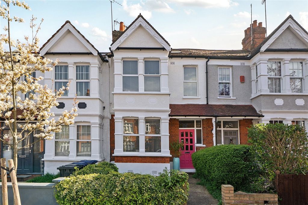 Property photo 1 of 20 Picture No. 23