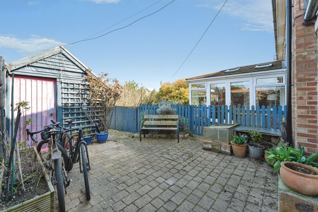 Property photo 3 of 18