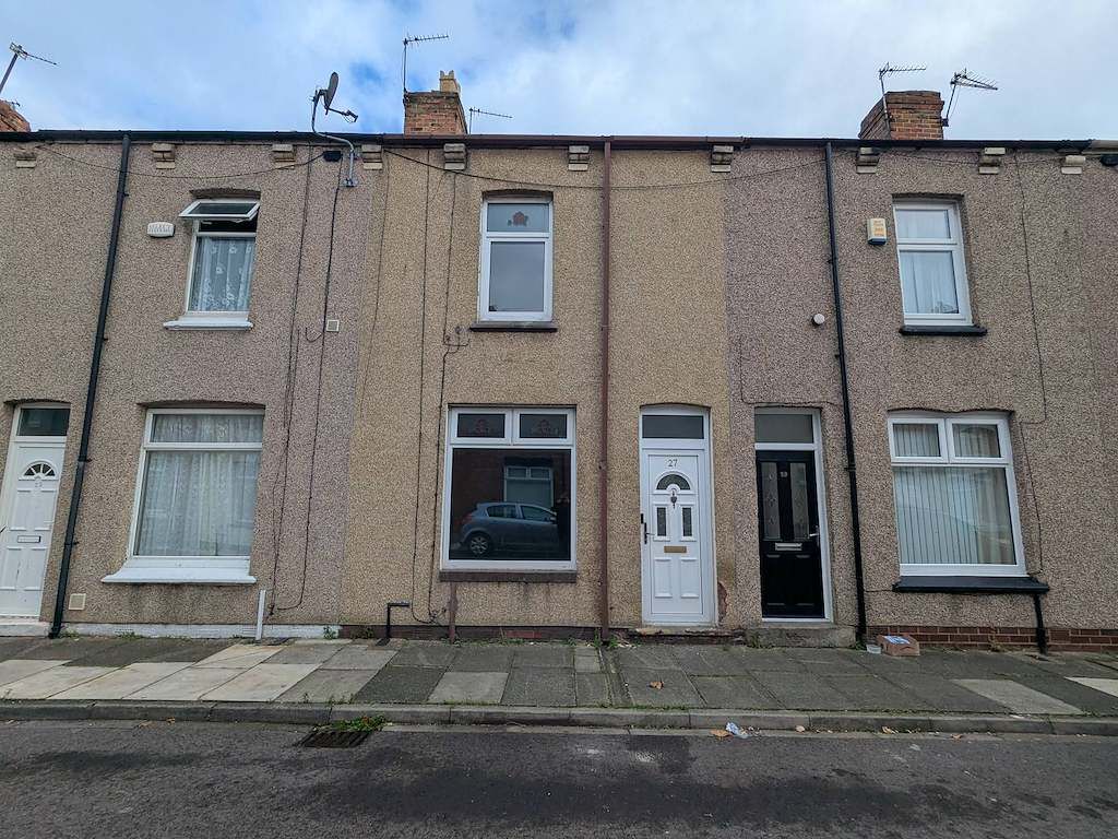 Property photo 1 of 11