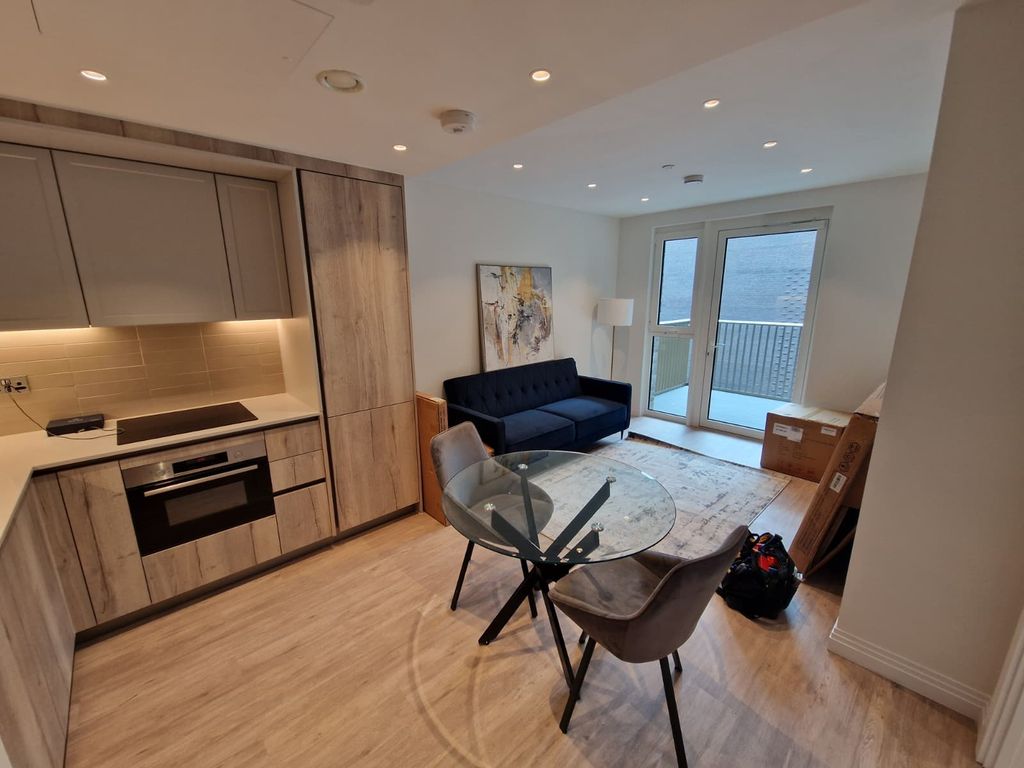 Property photo 2 of 6