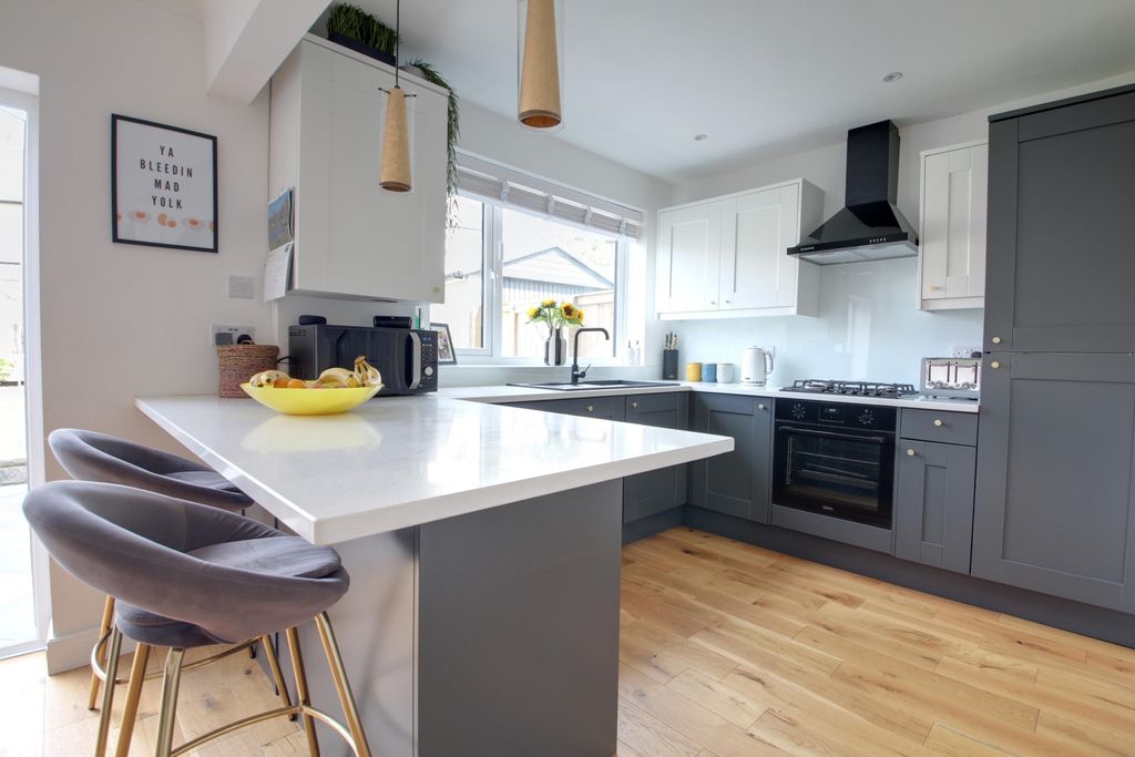Property photo 2 of 17 Open Plan Kitchen Diner