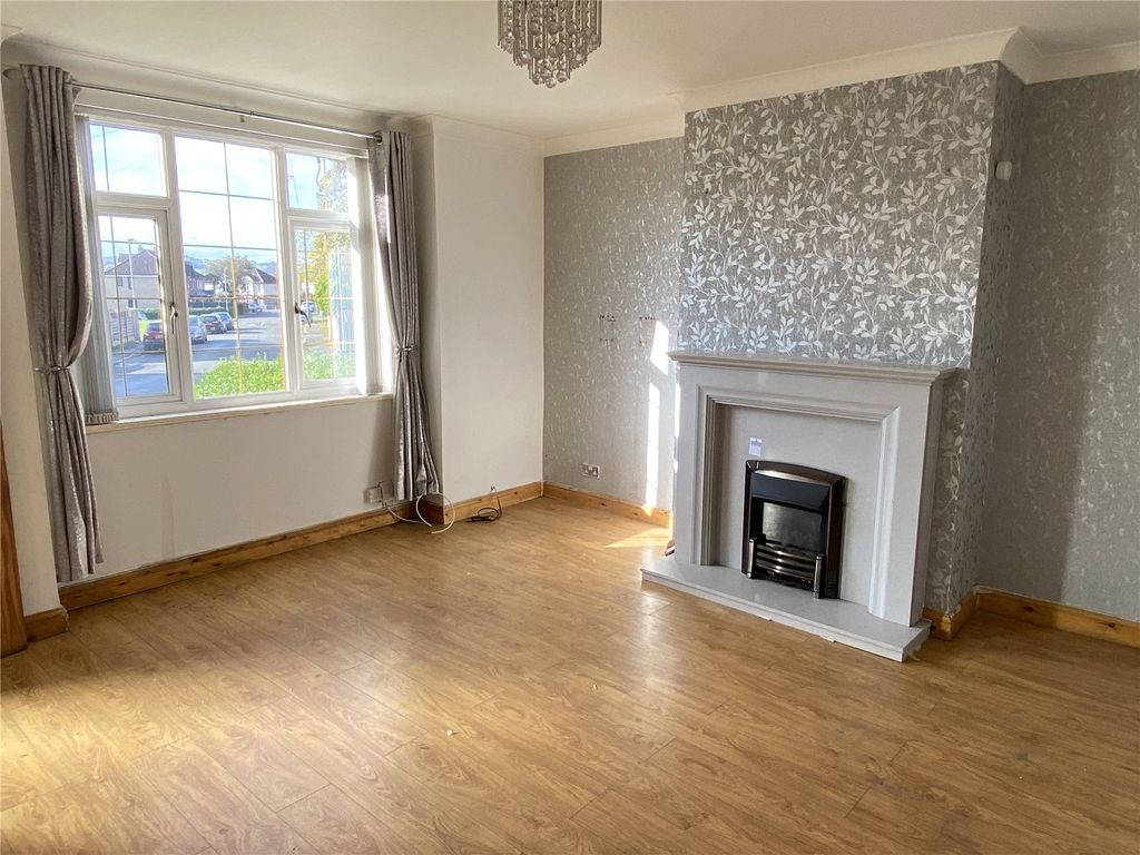 Property photo 2 of 8 Picture No. 03