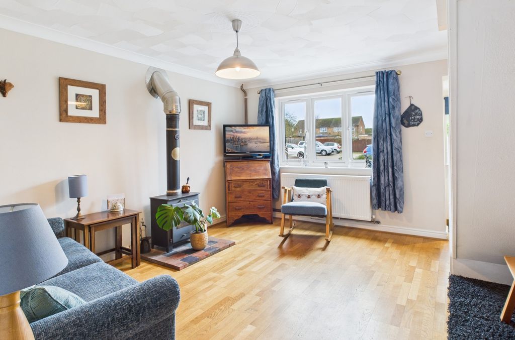 Property photo 2 of 11 Cam02519G0-Pr0376-Still006