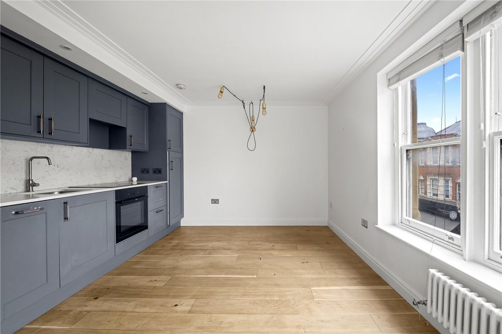 Property photo 2 of 5 Picture No. 22