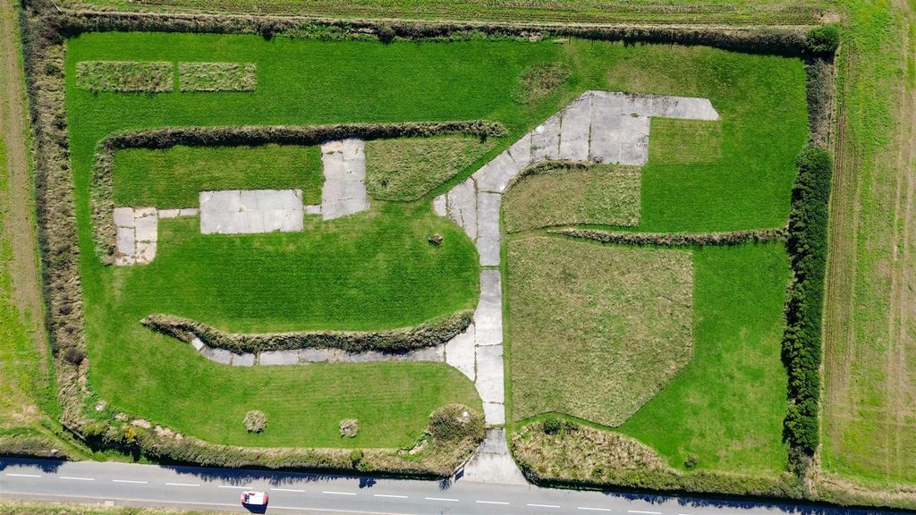 Property photo 1 of 5 Dji_0140.Jpg