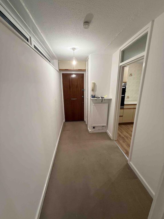 Property photo 2 of 18 Gallery