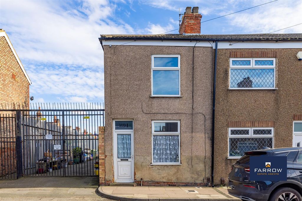 Property photo 1 of 17 Front