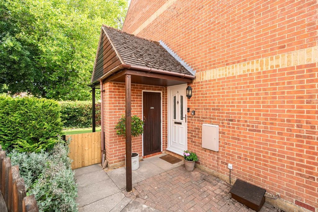 Property photo 1 of 15 13-1335380-3-6895Bc3A494A5-13.Jpg