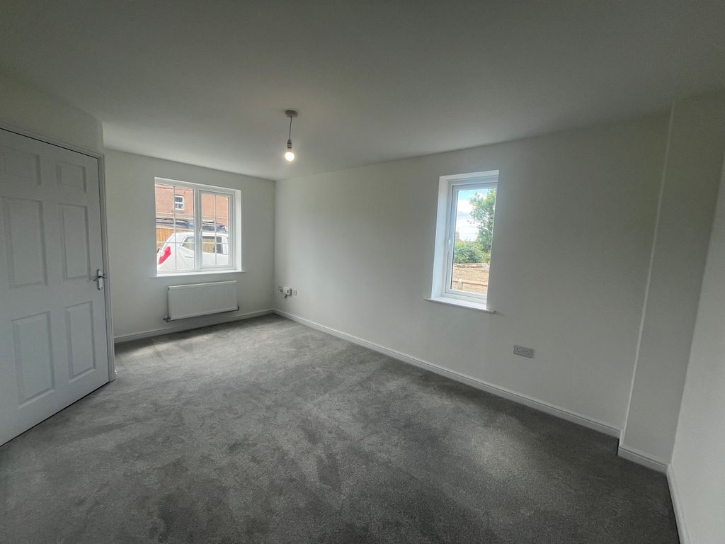 Property photo 3 of 11 Picture No. 04