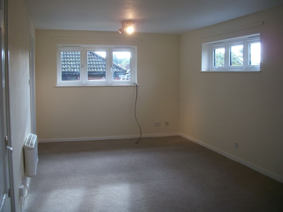 Property photo 2 of 6 Jpg