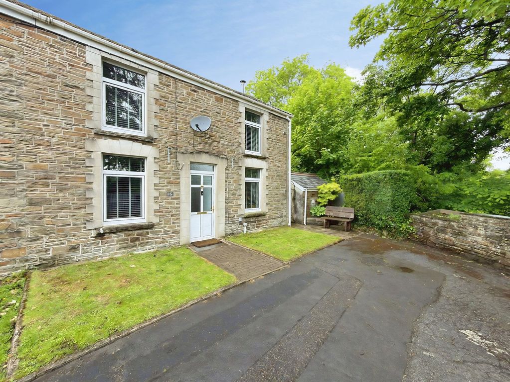 Property photo 1 of 40