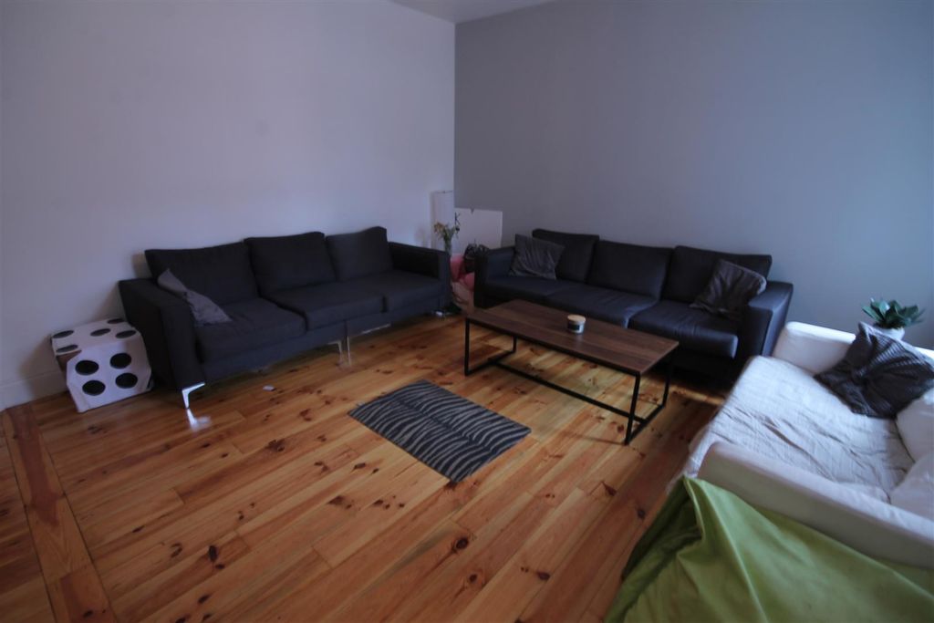 Property photo 2 of 13 1.Jpg