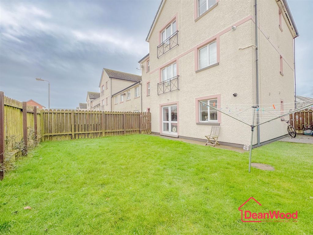 Property photo 2 of 22 Untitled-27.Jpg