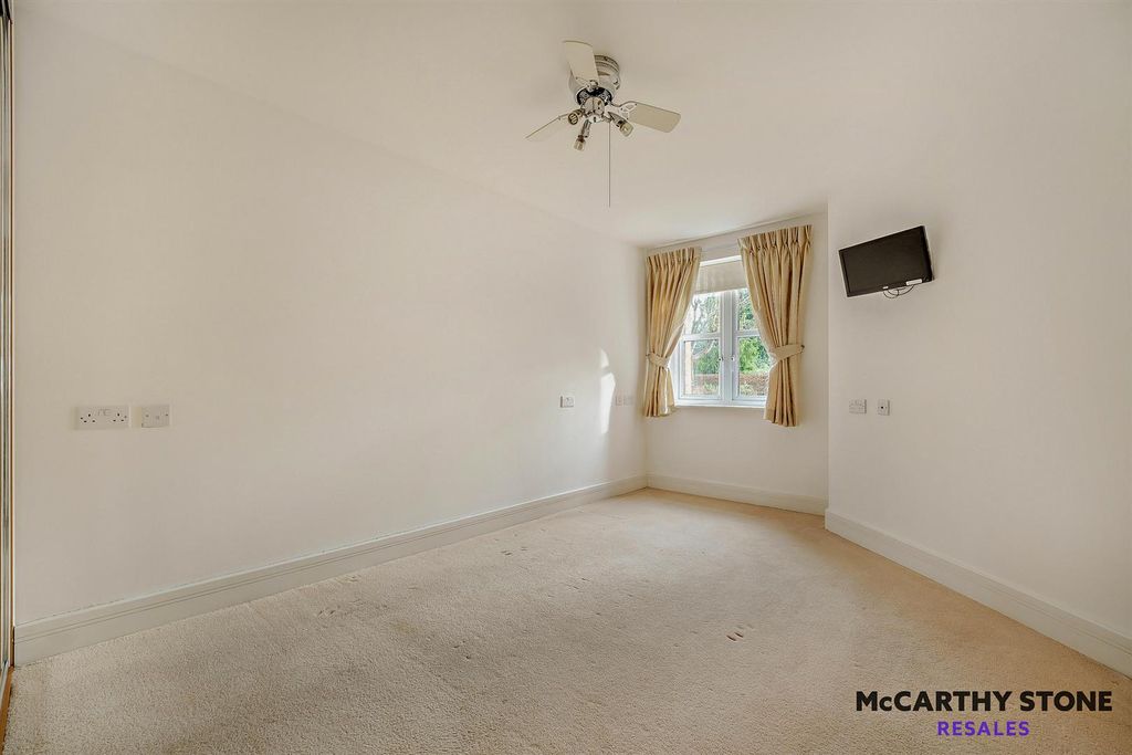 Additional image 6 of 1 bed flat for sale1 Ridgeway Court, Heathfield TN21