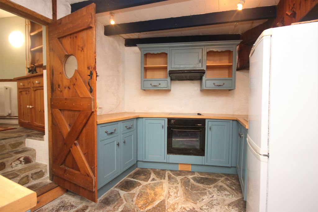 Property photo 2 of 13 Img_0333