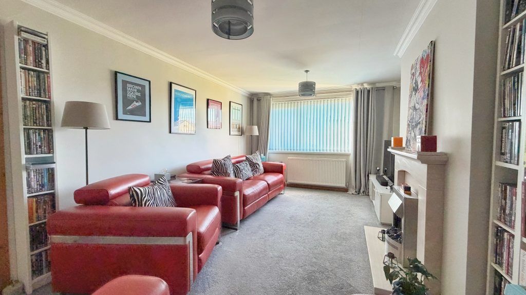 Property photo 3 of 14