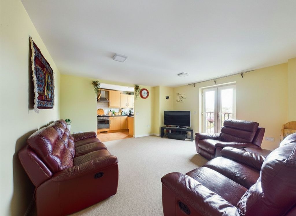 Property photo 2 of 6