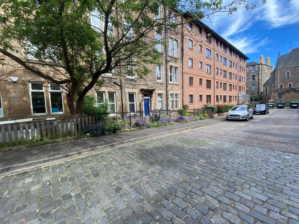 Property photo 1 of 8 Photo 1