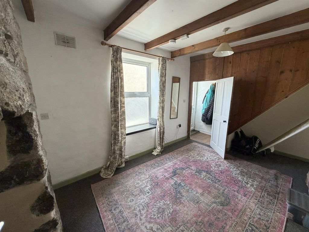 Property photo 2 of 17 Img_0931.Jpeg