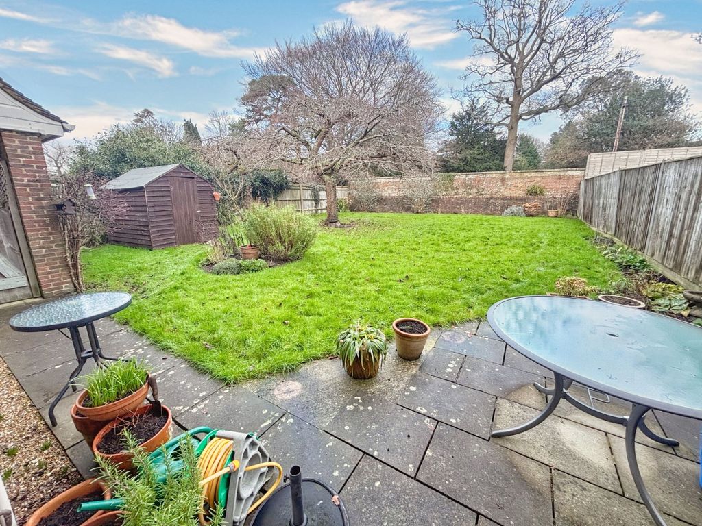 Property photo 1 of 8 Picture No. 04