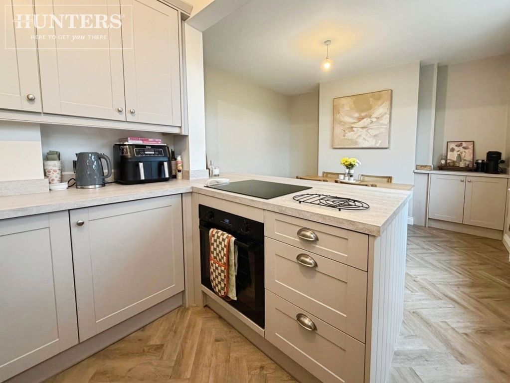 Property photo 3 of 20 Pbox-Img.Jpg