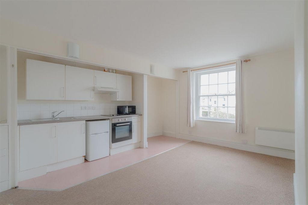 Property photo 2 of 7 Dsc08968.Jpg