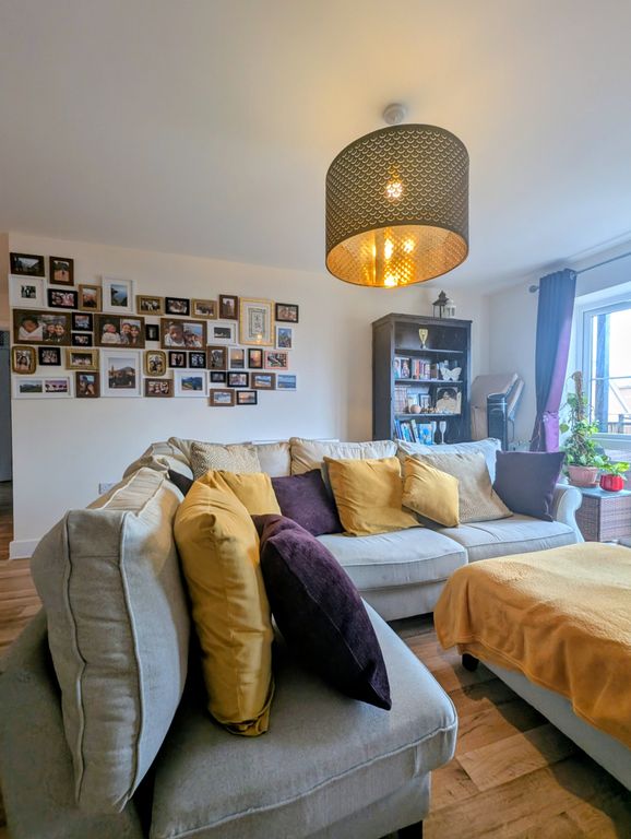 Property photo 1 of 28