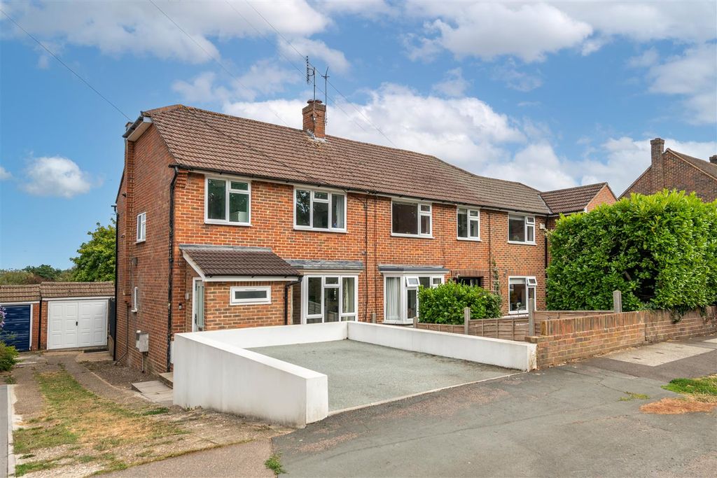 Property photo 1 of 28 16 Batts Hill Externals-30 Sky.Jpg