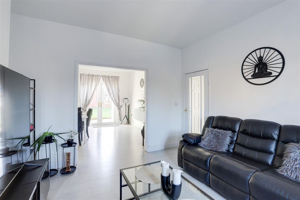 Property photo 3 of 16 1896.Jpg
