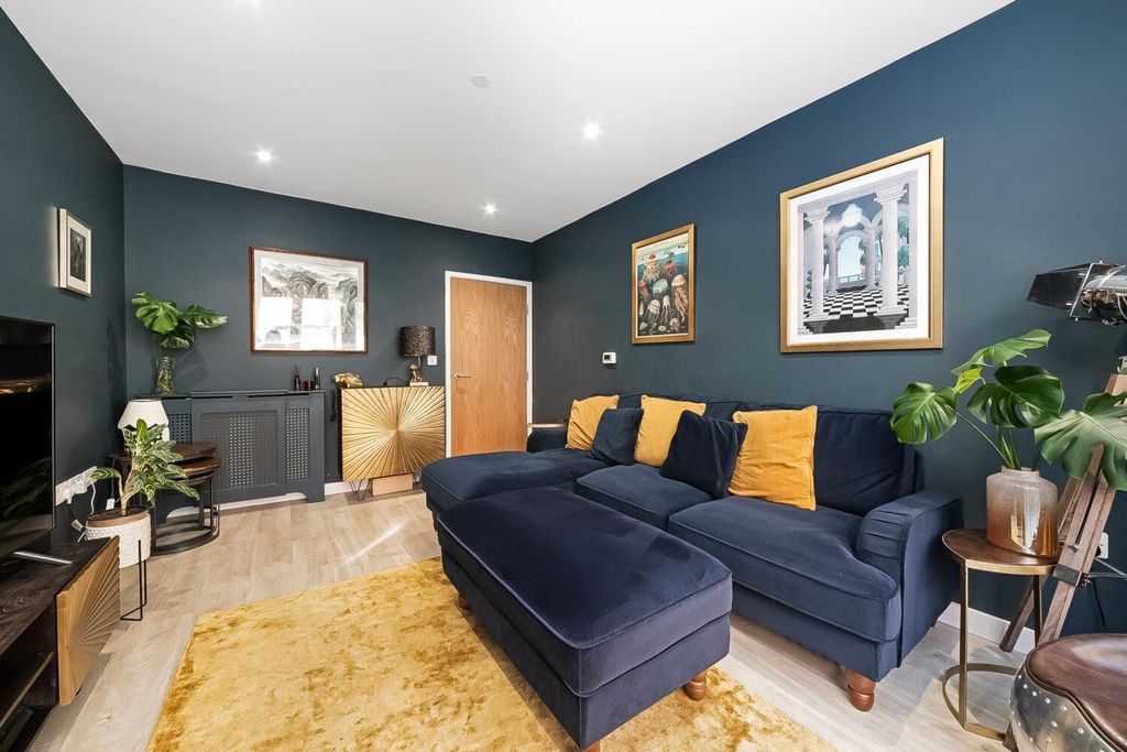 Property photo 2 of 15 Img_3231-1500x1000.Jpg