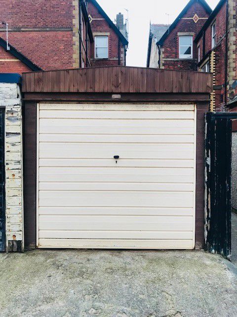 Property photo 1 of 5