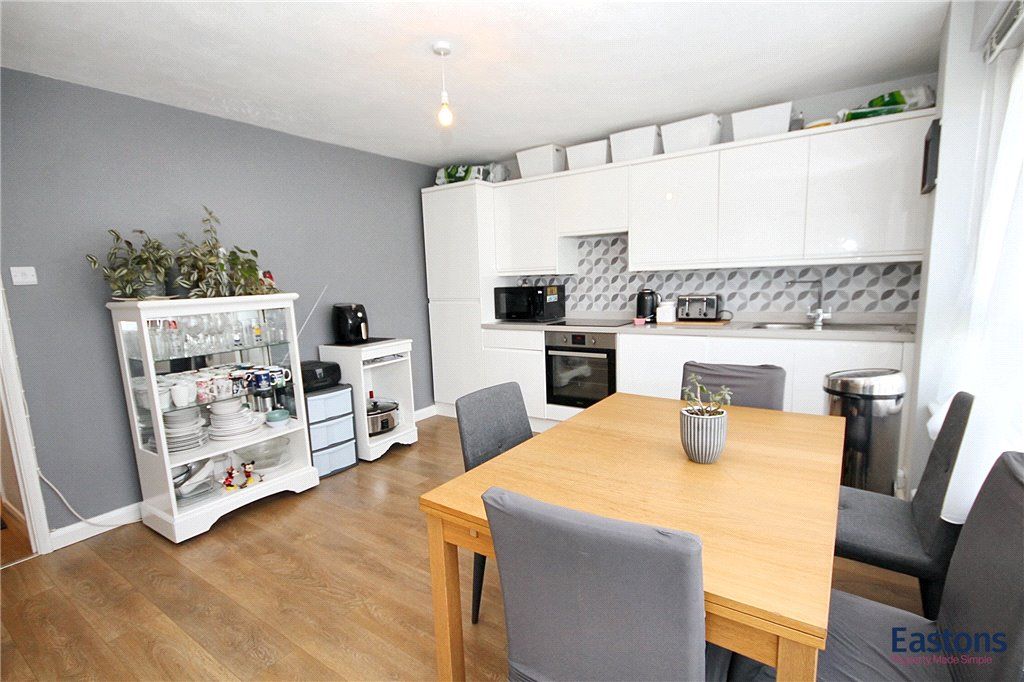 Property photo 2 of 16 Picture No. 04