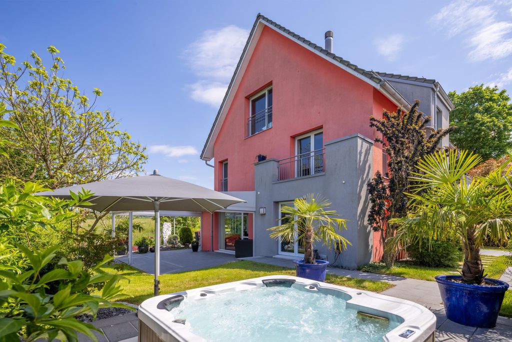 Property photo 1 of 5 Image