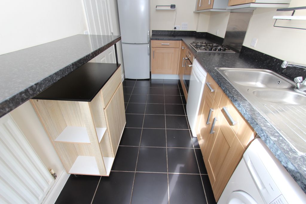 Property photo 2 of 15