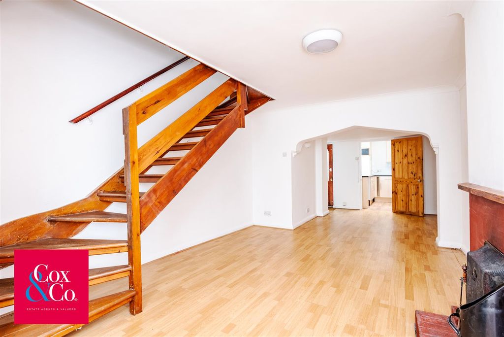 Property photo 2 of 12 81N_7506.Jpg