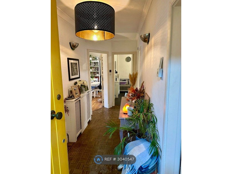 Property photo 3 of 13 Hallway