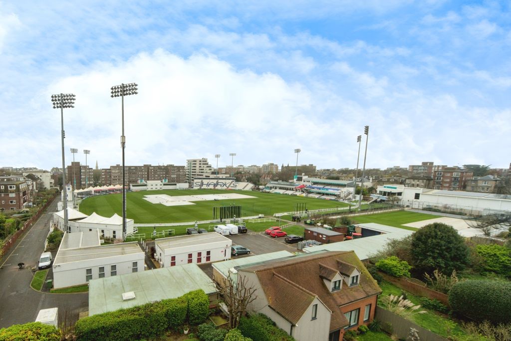 Property photo 1 of 13 Photography