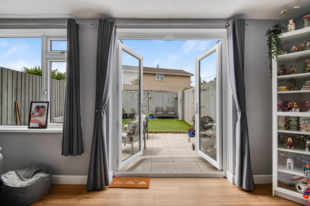 Property photo 2 of 22 Patio Doors